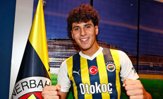 Fenerbahçe, ayrılığı açıkladı Omar Fayed, Dirk Kuytın takımına kiralandı...