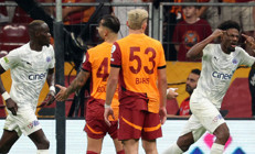Galatasaray 3-0ı koruyamadı, ikinci yarıda şaşırtan istatistik 41 yıl sonra yaşandı