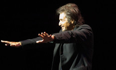 Efsane oyuncu kendine verdiği sözden dönmedi: Evlilik acılar trenine binmek gibi... Ben bekâr öleceğim