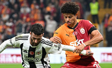 İki takım arasındaki fark duran topları müthiş kullanan Sara idi