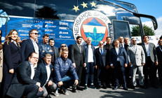 Kurşun geçirmez otobüsteki 450 sevda mesajı