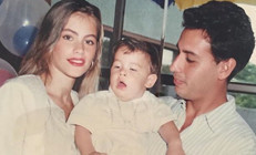 Lise aşkıyla evlenip 18 yaşında anne olmuştu: Ben oğlumla birlikte büyüdüm... Artık onun çocuğunu sevme zamanım geldi