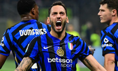 Hakan Çalhanoğlundan transfer itirafı: Türkiyeye dönme fırsatım vardı | Kenan Yıldıza nefes aldırmayın dedim