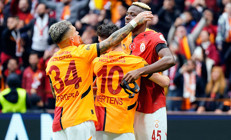 Galatasaraydan TFFye erteleme başvurusu Eyüpsporun kararı...