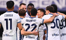 Inter 5 attı, zirveye ortak oldu Hakan Çalhanoğlu...