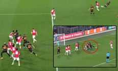 AZ Alkmaar - Galatasaray maçının kader anı Osimhenin golü ofsayta takıldı, penaltı beklentisi sonuçsuz kaldı