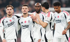Beşiktaştan Fenerbahçeye şarkılı gönderme