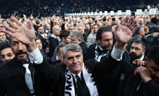 Beşiktaş kongresinde Galatasaray’ı kızdıran sözler
