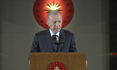 Son dakika...  Gönüllü, düzenli ve güvenli geri dönüş Cumhurbaşkanı Erdoğan: Dönmek isteyenlere her türlü kolaylık sağlanır, zorla gönderme olamaz