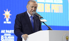 Erdoğandan Özele: Bu işleri bırakın, gidin kart oyunu oynayın