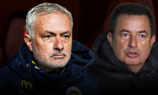 Galatasaray, Jose Mourinho için suç duyurusunda bulunacak Maymun gibi zıplıyordu sözleri ortalığı karıştırdı