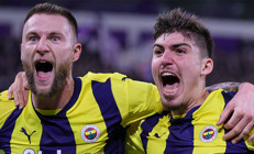 Fenerbahçenin yeni yıldız adayı Yusuf Akçiçek Mourinhonun gözdesi oldu