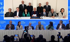 İmralıdan tarihi çağrı: PKK kendini feshetmeli