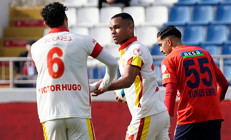 Göztepe kupada 5 golle çeyrek finale yükseldi