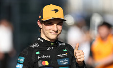 Formula 1 Çin Grand Prixsinde zafer Oscar Piastrinin