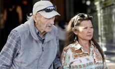 Bir ay önce karısıyla birlikte hayata veda etmişti... Efsane oyuncunun cenazesine çocukları bile sahip çıkmadı