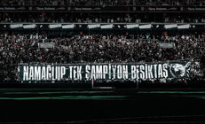 Beşiktaştan Galatasaraya olay paylaşım