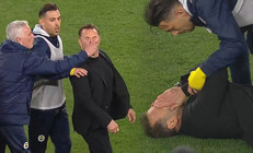 Mourinhonun burun sıkma hareketi dünya basınını şoke etti Türkiyede çıldırmış durumda Uzun süreli men cezası alabilir