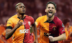 Galatasaraylı Mertens ilk kez açıkladı Osimhen ve transfer itirafı