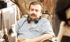 İşçi, yazar, sinemacı...