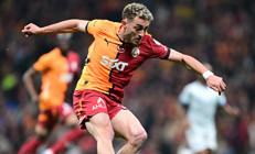Galatasarayda Barış Alper Yılmaz cezalı duruma düştü