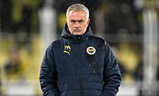 Futbol Konseyi: Modası geçmiş biri, 80lere ait çağ dışı futbol oynatıyor