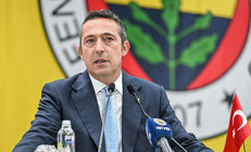 Fenerbahçede camia divana kitlendi