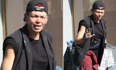 Pırıltılı hayatı bitti, sokaklara düştü... Bir dönemin ünlü ve güzel modeliydi... Yeni yaşına yine çöplükte girecek