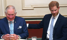 Küskün Harry davayı kaybetti, yutkuna yutkuna konuştu: Sözleri üzgün ve acılı bir destan gibi... Babamın ne kadar ömrü kaldı bilmiyorum