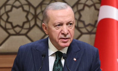 Cumhurbaşkanı Erdoğandan Özgür Özele geçmiş olsun telefonu