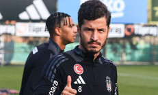 Beşiktaştan Emirhan Topçu ve Salih Uçan için sakatlık açıklaması