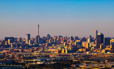 Güney Afrikada gece kulübüne silahlı saldırı: 8 kişi hayatını kaybetti