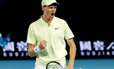 Roland Garrosta Sinner tam yol ileri