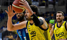 Fenerbahçe Beko yarı finalde