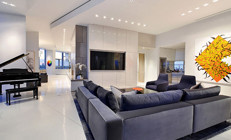 Karısıyla birlikte almıştı şimdi sevgilisiyle oturuyor… İşte ünlü oyuncunun 20 milyonluk muhteşem evi