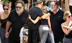 Onu tanıdığında bir başkasıyla evliydi… Boşanabilmek için en kıymetli eşyalarını bile sattı... Sabırlı aşıklar muratlarına erdi