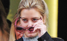 Ünlü çiftin 13 yıllık evliliği bitiyor... Milyarder kocasına meydan okudu: Yemin ederim o paranın her kuruşunu alacağım