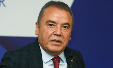 Muhittin Böcek görevden uzaklaştırıldı