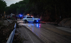 Texastaki sel felaketinde ölü sayısı 104e yükseldi