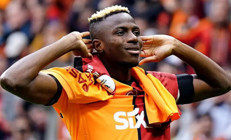 Napoliden Galatasaraya Osimhen için özel talep
