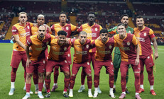 Galatasarayın yıldızı için büyük yarış 4 Avrupa kulübü peşinde