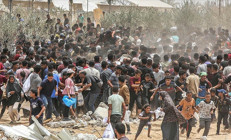 İsrail sabah saatlerinden bu yana 19 Filistinliyi öldürdü: İnsani yardım bekleyenler hedef alındı