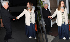 Daha ilk görüşte sordu: Kaç çocuk istersin 49 yıl bir çift göze aynı aşkla baktı, o eli hiç bırakmadı... Ünlü oyuncu yeni yaşına böyle girdi