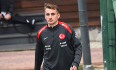 Fenerbahçede tüm yollar Kerem Aktürkoğluna çıkıyor