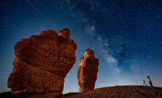 Perseid meteor yağmuru geceyi aydınlattı