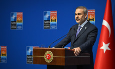 Dışişleri Bakanı Fidandan Katar ziyareti