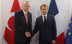 Cumhurbaşkanı Erdoğan, Fransa Cumhurbaşkanı Macron ile görüştü