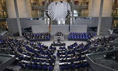 Berlin’de Filistin’e yardım sancısı