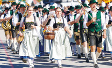 Tarihi festival rekorla başladı