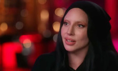 Korkunç acılar da yaşadı, en büyük zevkleri de tattı.. Geriye bir tek şey kaldı: Artık evinin kadını, çocuklarının annesi olmak istiyor